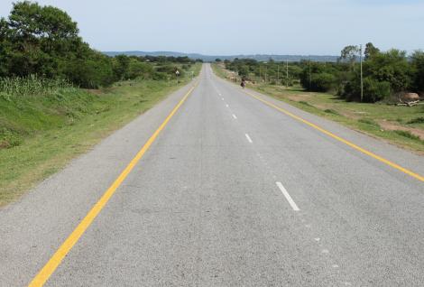 坦桑尼亚（BL）旧路升级改造工程